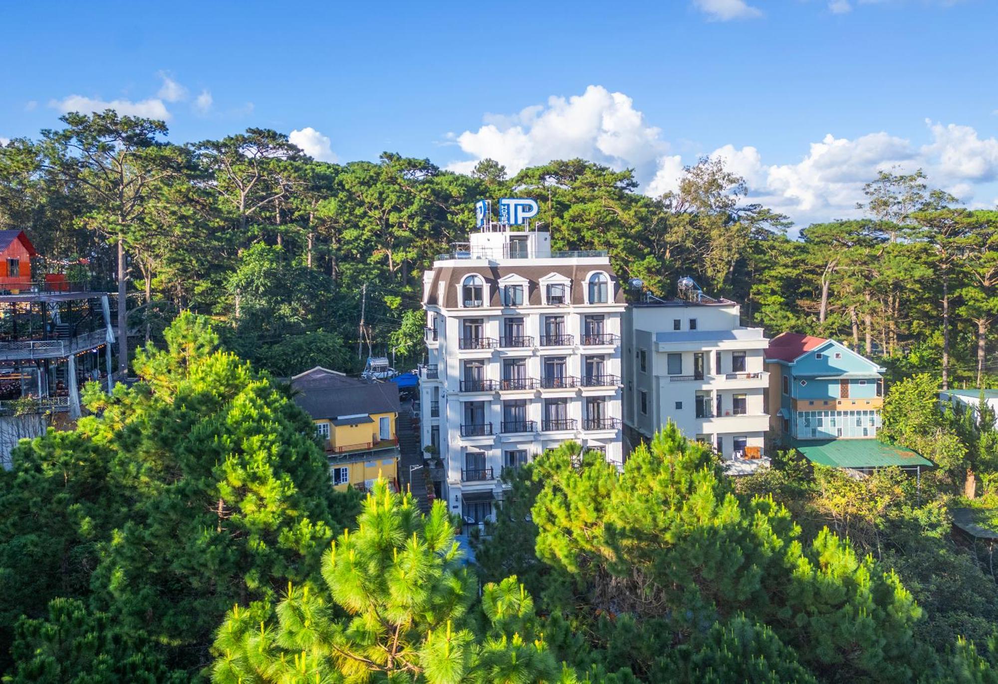 Tp Dalat Hotel Bagian luar foto