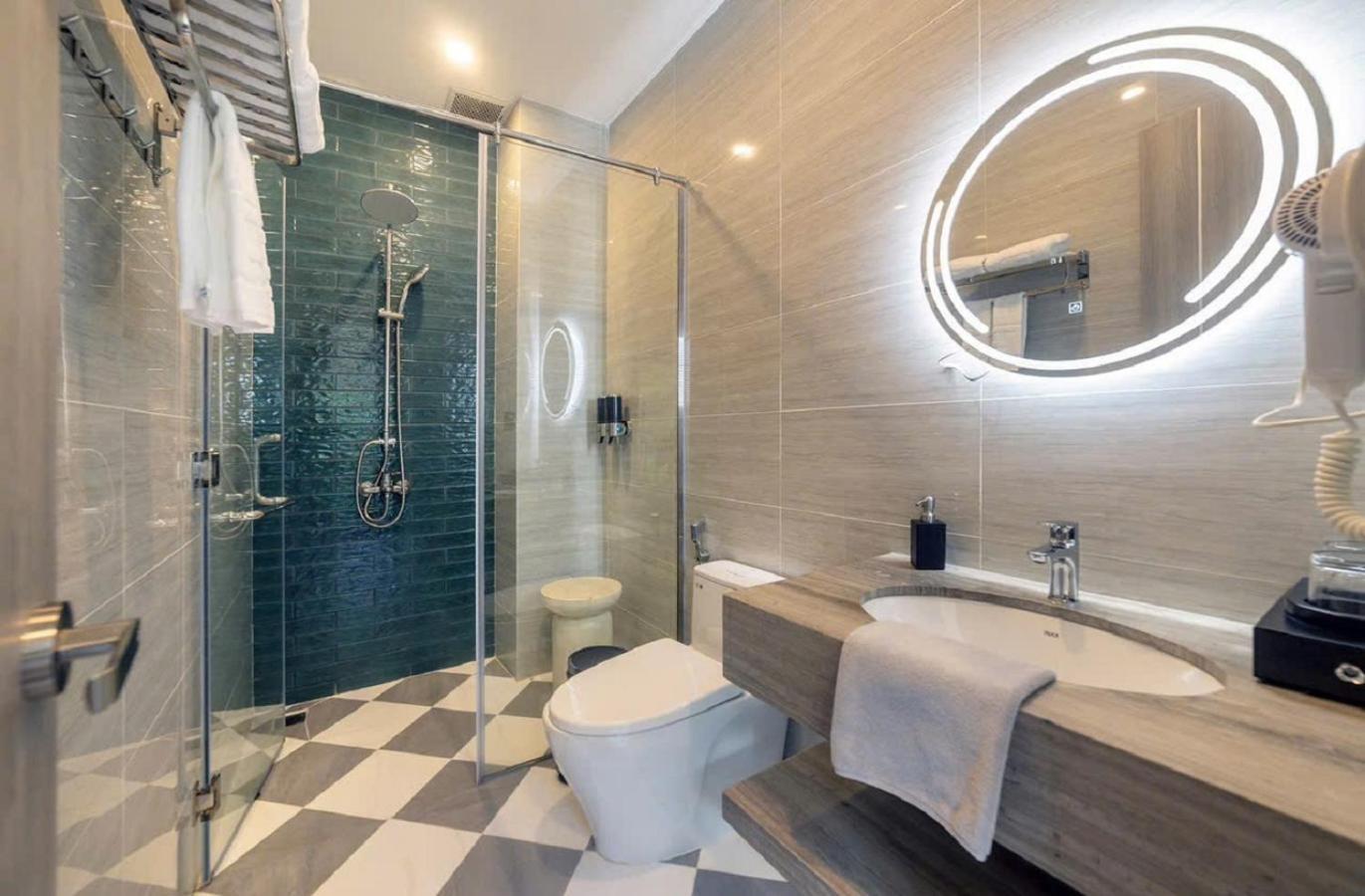 Tp Dalat Hotel Bagian luar foto